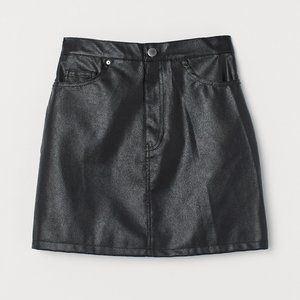 *NWT* H&M Faux Leather Black Skirt 0